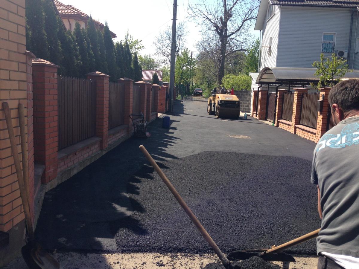 Асфальтирование дорог в Киеве